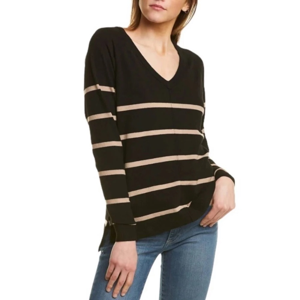 Bobeau V-Neck Knit Stripe Sweater Black & Oatmeal